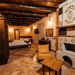 Bed & Breakfast Vanessa Cave House *