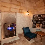 Bed & Breakfast Vanessa Cave House