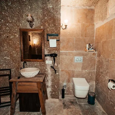 Vanessa Cave House Bed & Breakfast