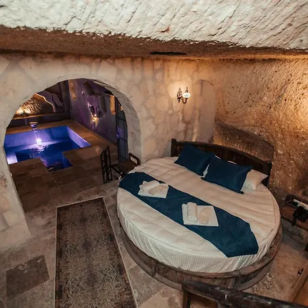 Vanessa Cave House Bed & Breakfast