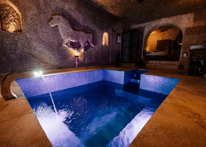 Vanessa Cave House *